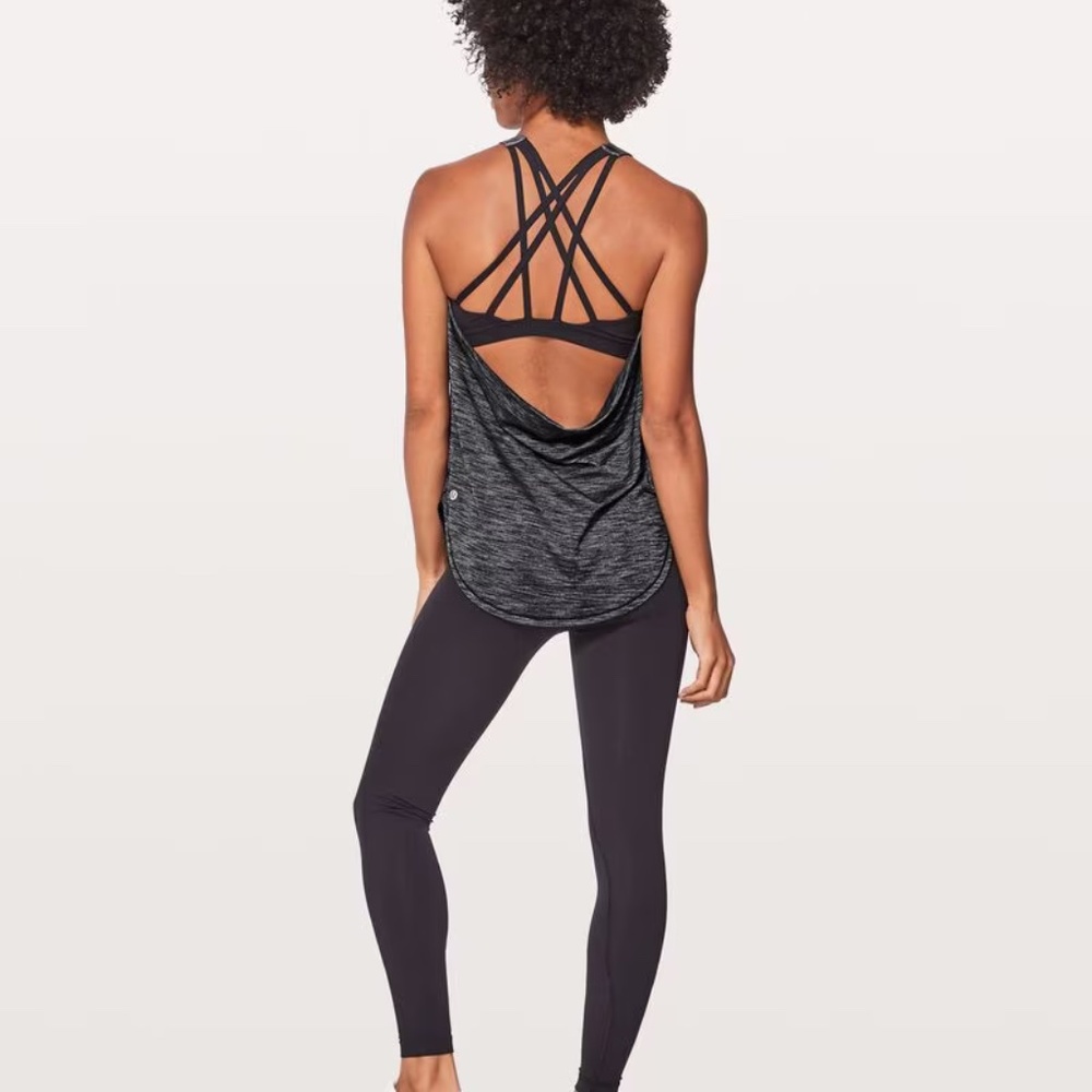 Lululemon Free to Be Shelf Tanktop